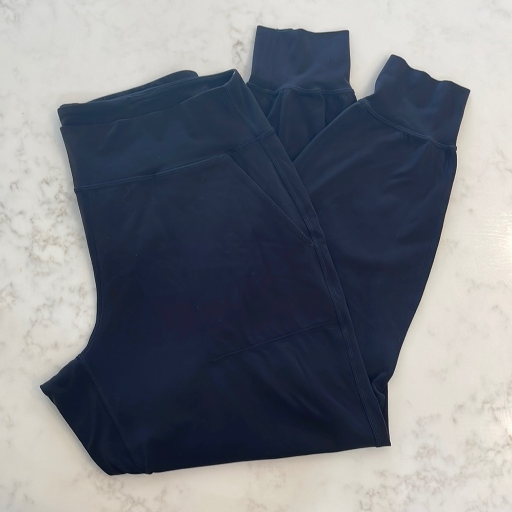 Lululemon Align Joggers 28”